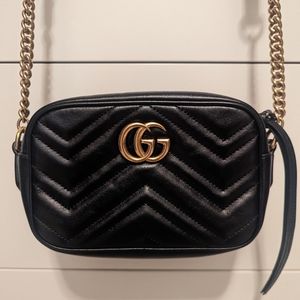GG Marmont matelassé mini crossbody bag